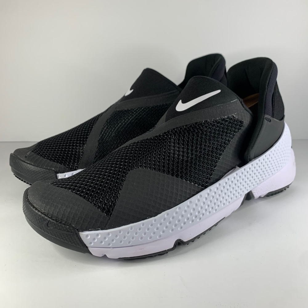 Wmns Nike GO FlyEase 'Black White'